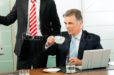 Business - presentation within a team