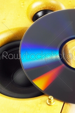 Loudspeaker and cd