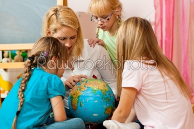 Mother explaining the world to her children