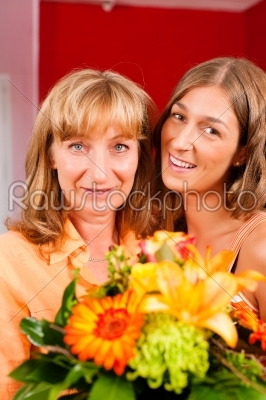 Mother_qt_s or birthday - flowers and women