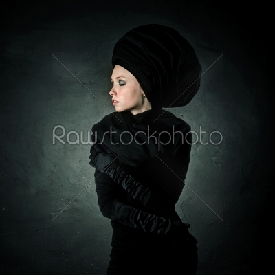 oung girl in black