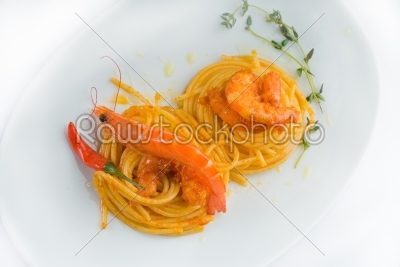 pasta and spicy shrimps