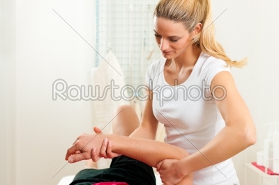 Patient at the physiotherapy