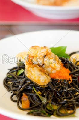 seafood  and black spaghetti 