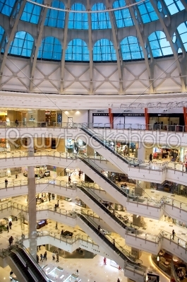 Shopping mall 