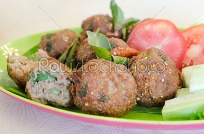 spicy meatballs and vegetable
