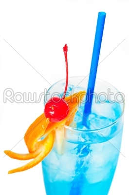 blue long drink cocktail