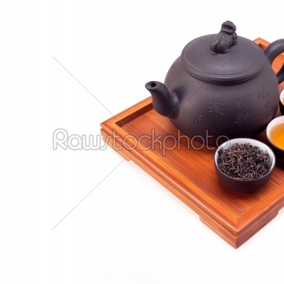 chinese green tea clay pot and cups