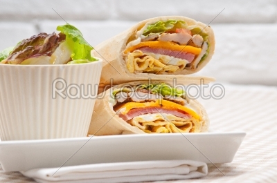 club sandwich pita bread roll