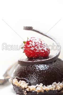fresh chocolate strawberry mousse 
