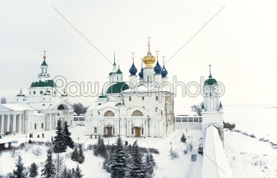 Rostov the Great under the snow