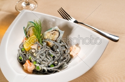 seafood black spaghetti