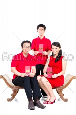 Family celebrates Chinese new year