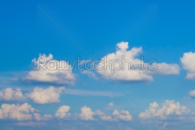 long cloud sky