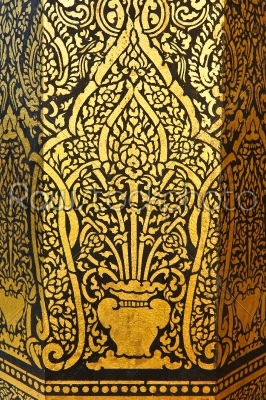 Thai painting door painting gold.