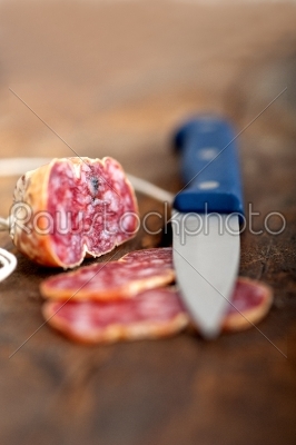 italian salame pressato pressed slicing