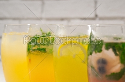 _select_ion of fruits long drinks