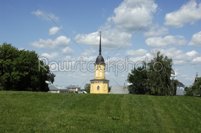 Small orthodox church in the ancient town Colomna, Russia
