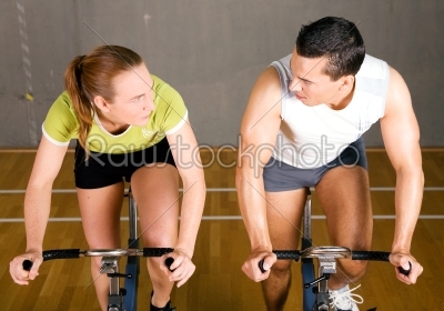 Spinning couple on bicycles 