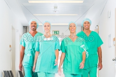 Surgeons in Hospital or clinic as team